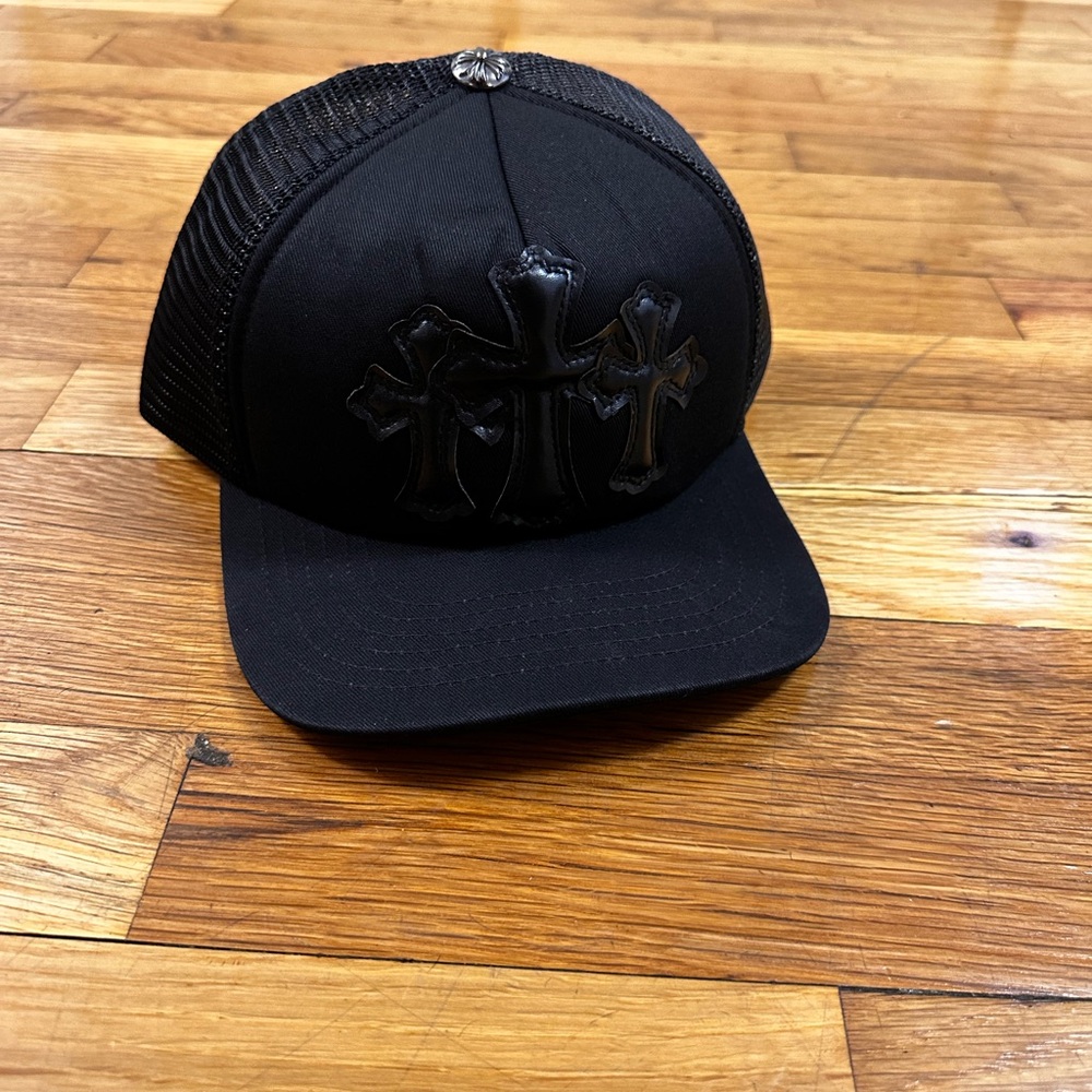 Chrome trucker hat